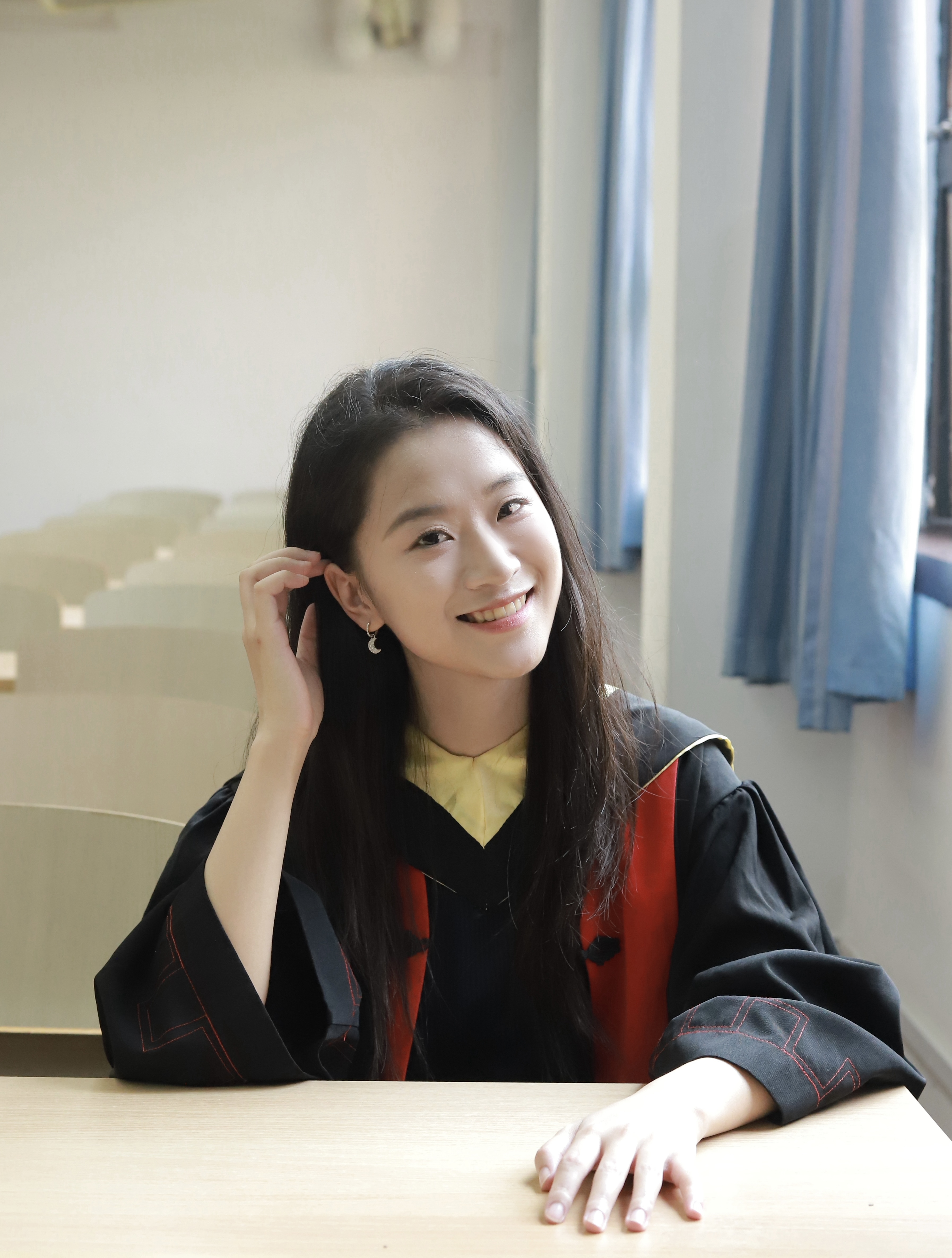 prof_pic.jpg